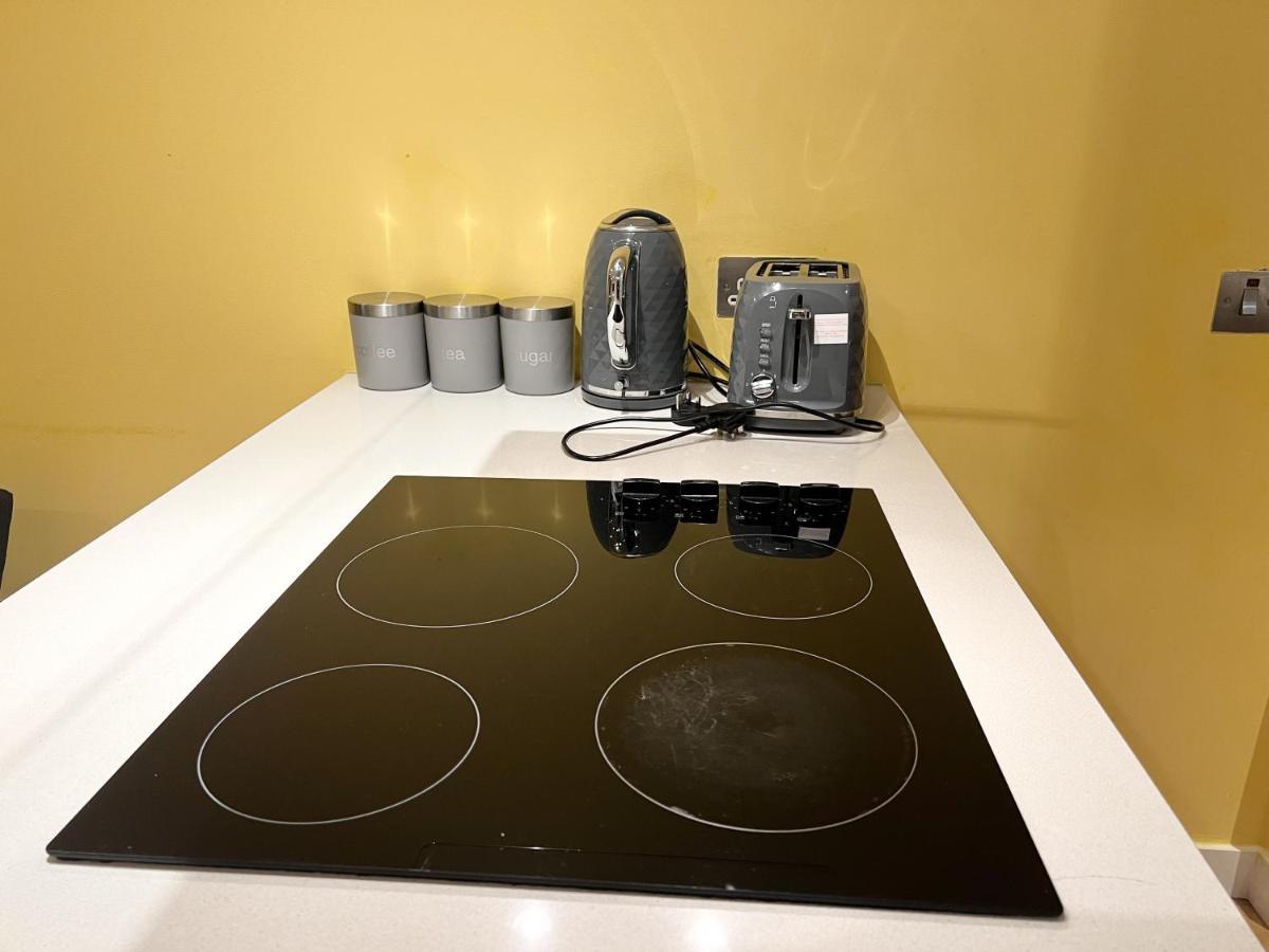 Free Parking 2 Bedroom Apartamento